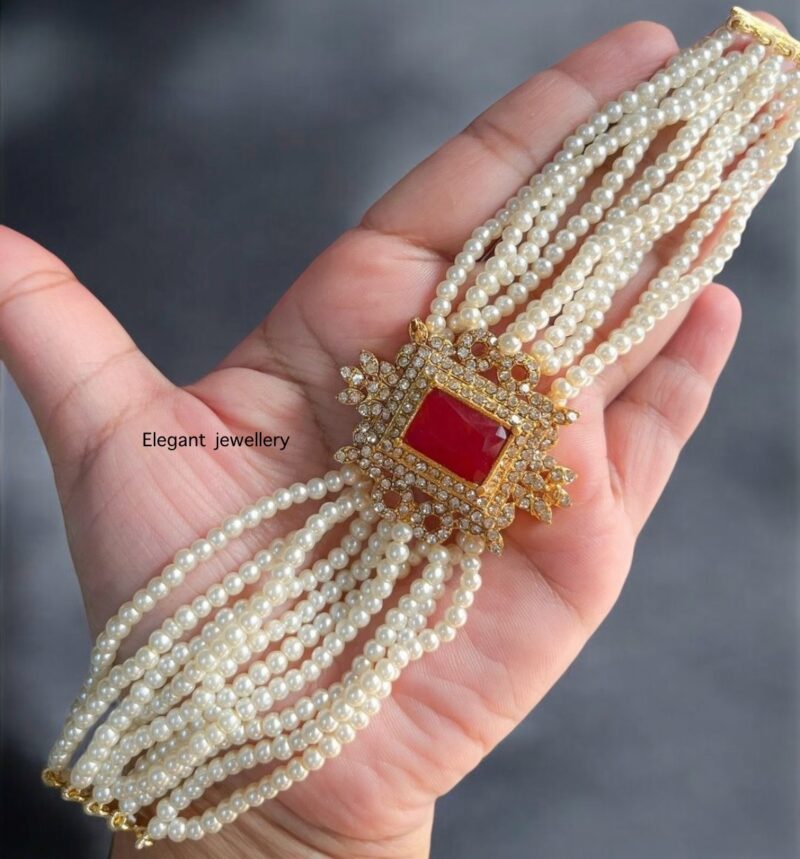 NAGIN choker set