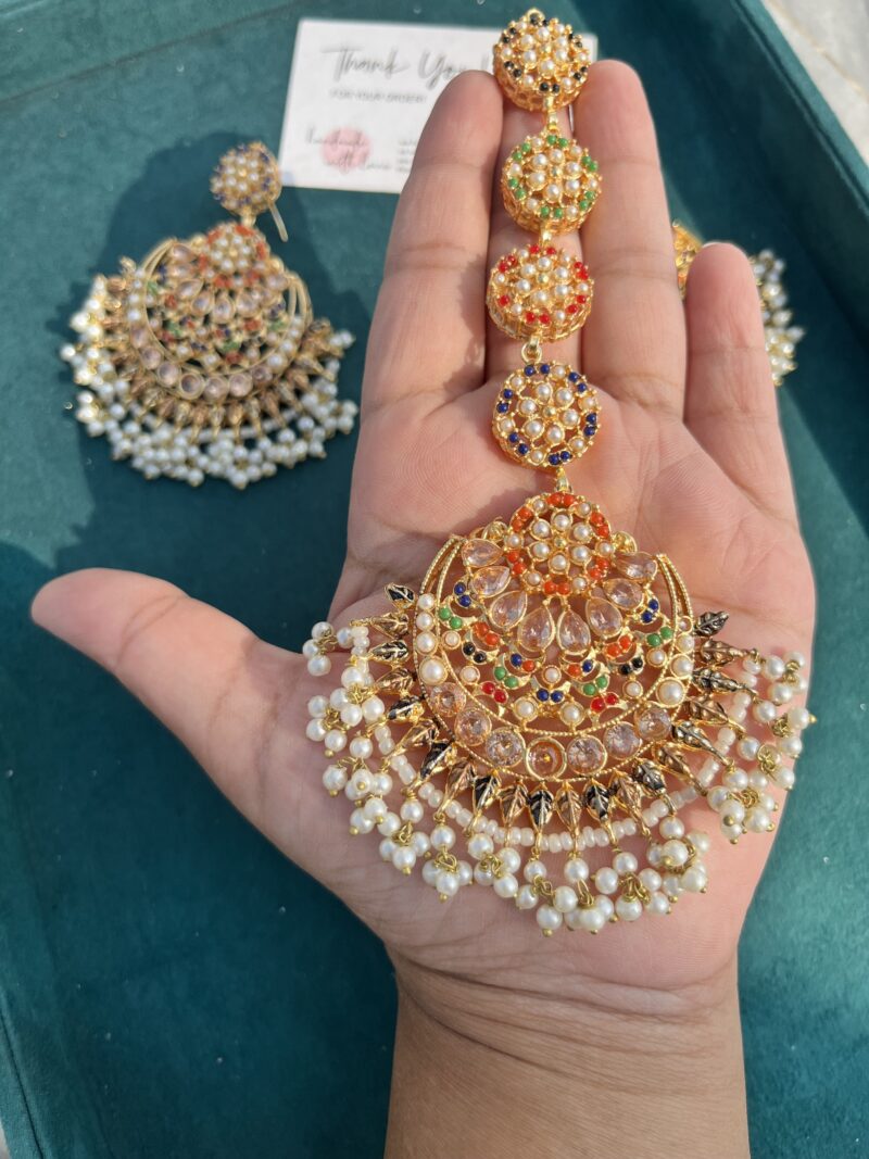 Golden Nauraten earring tikka