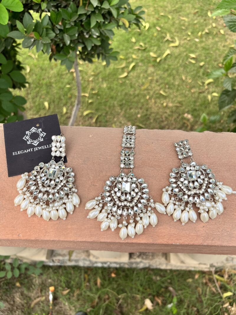 Neelum earring tikka