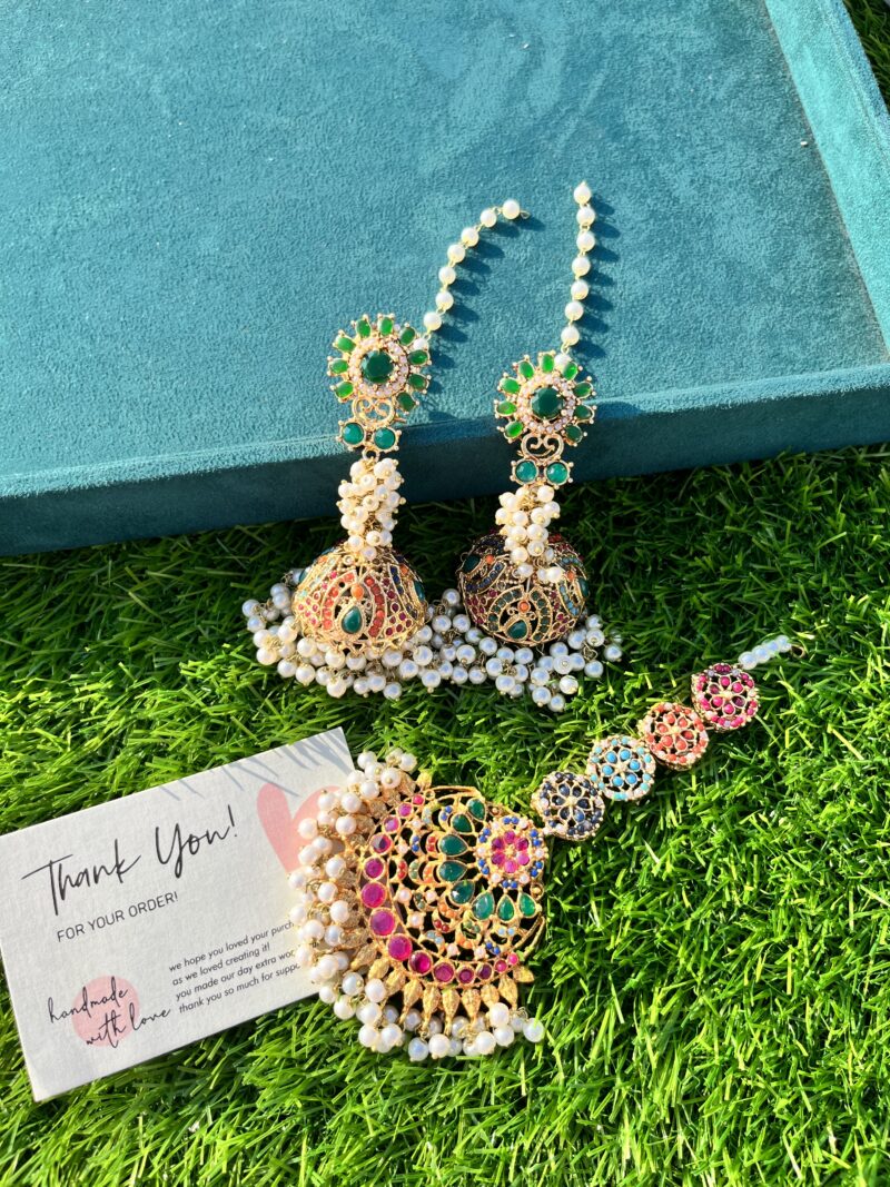 Nauraten earring tikka