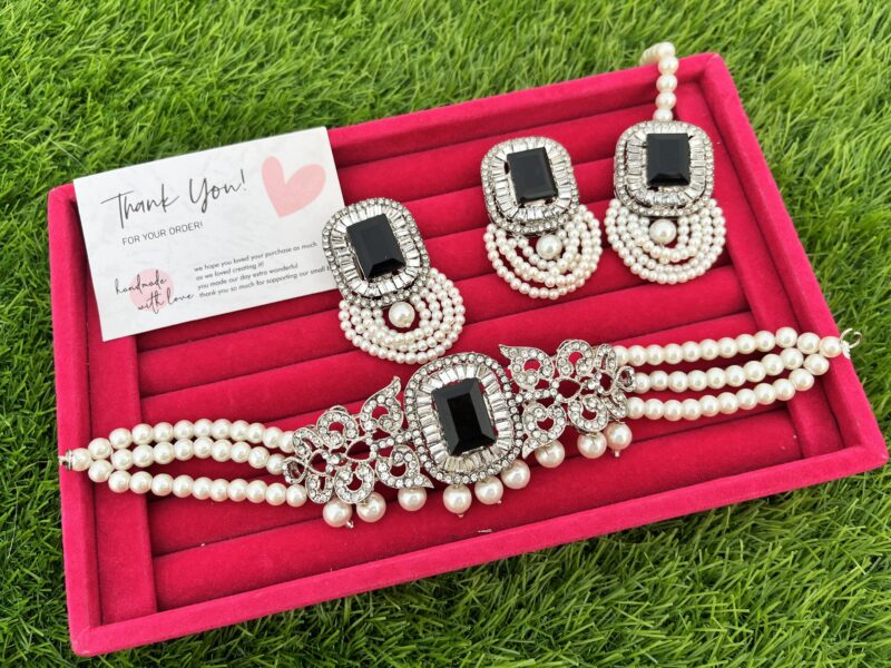 ZAHRA choker set
