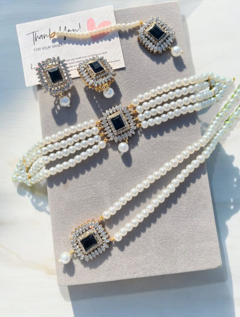 Jennifer choker set with mala black