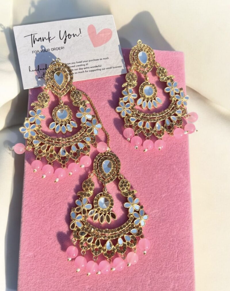 Raha earring tikka pink