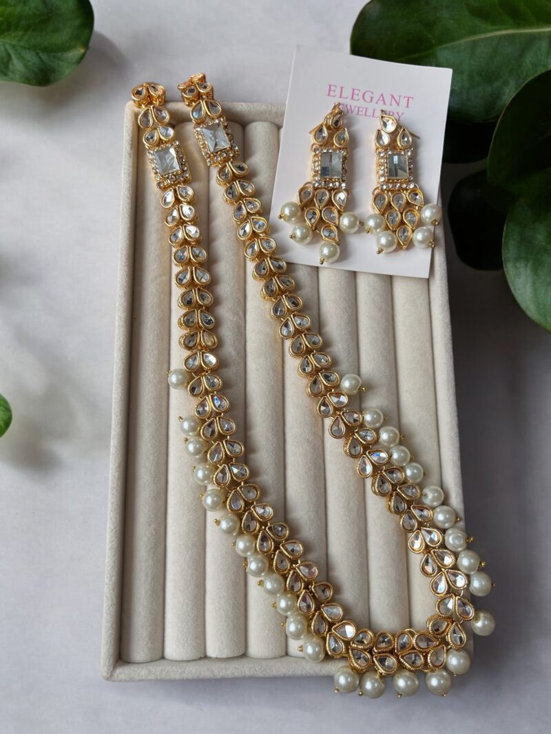 Noor bano mala set