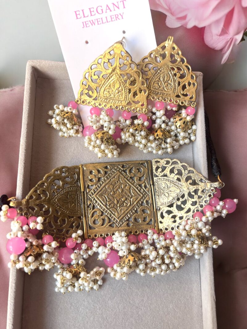 Riya afghani choker set