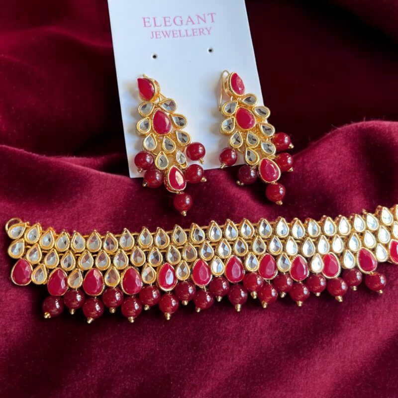 Inaya choker set