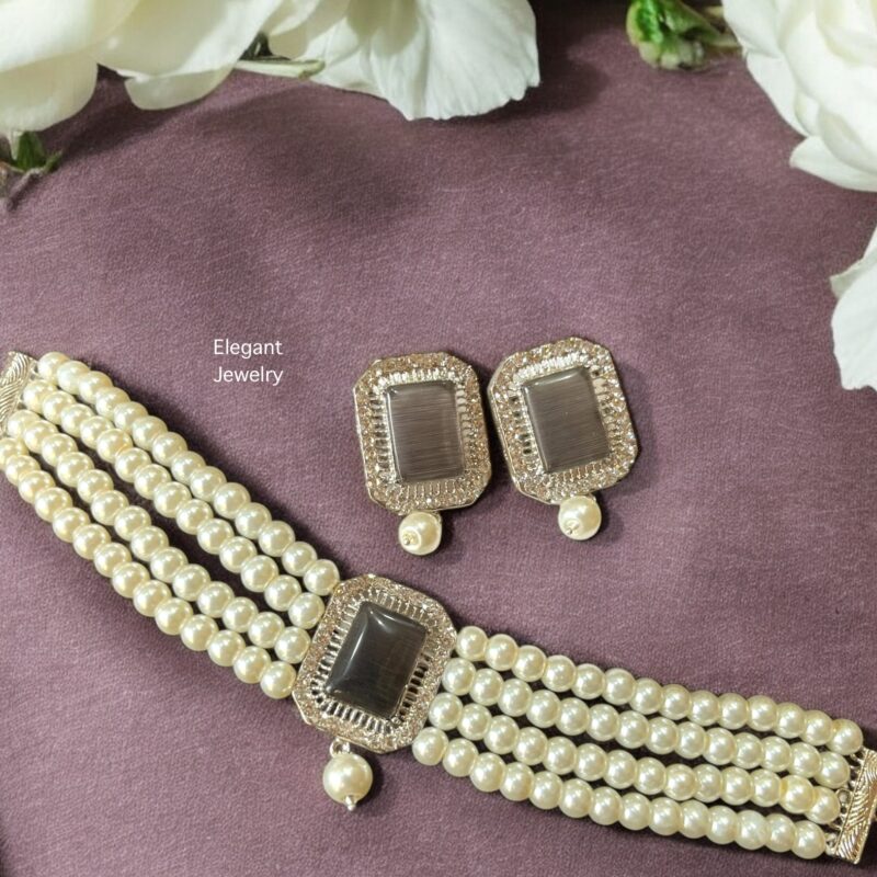 Lucy choker set