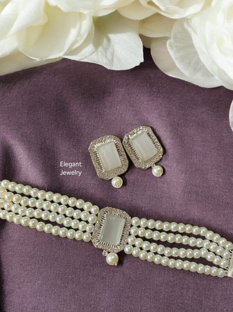 Lucy choker set