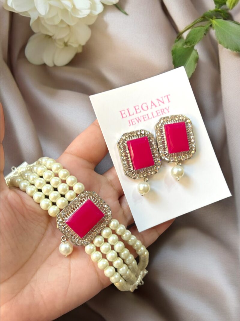 Lucy choker set