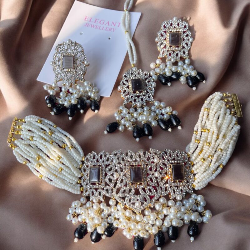 Shama choker set black