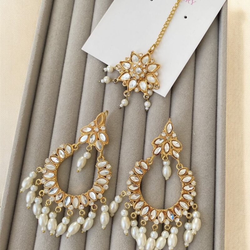 Earrings Tikka
