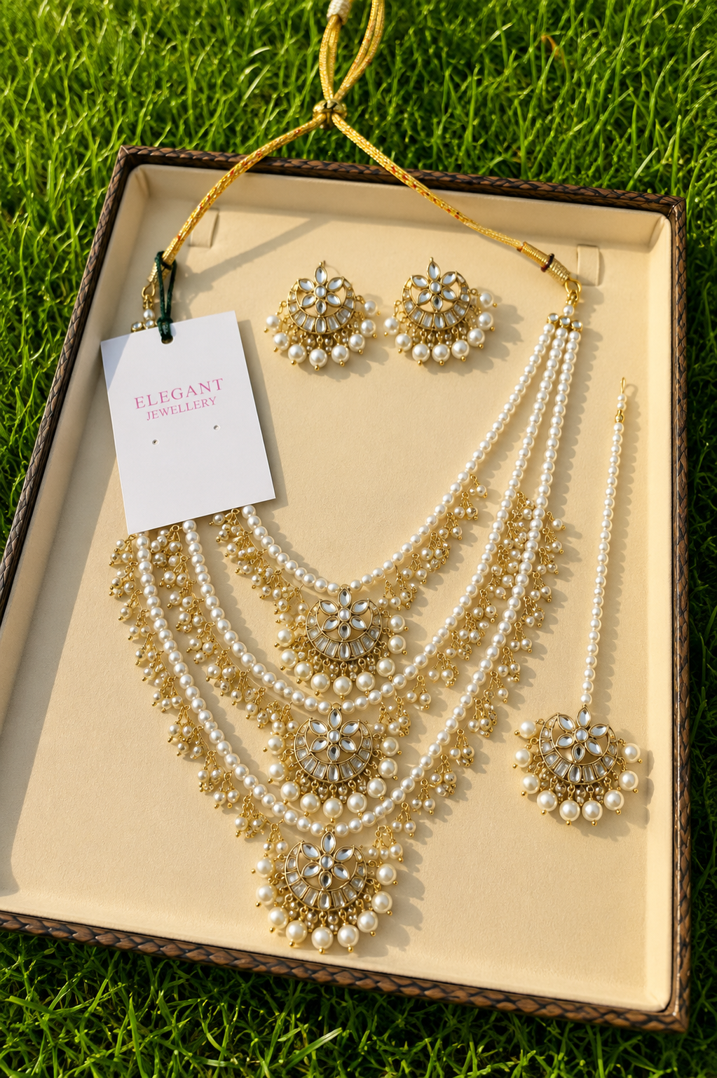 MALLA KUNDAN CHAND SET