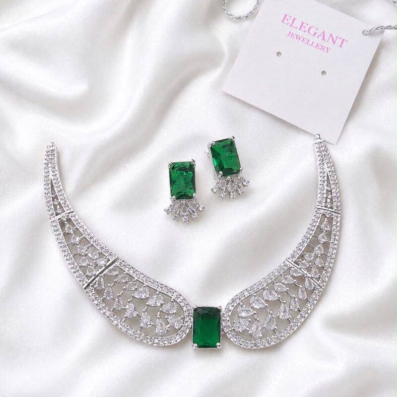 Niloufar Silver set