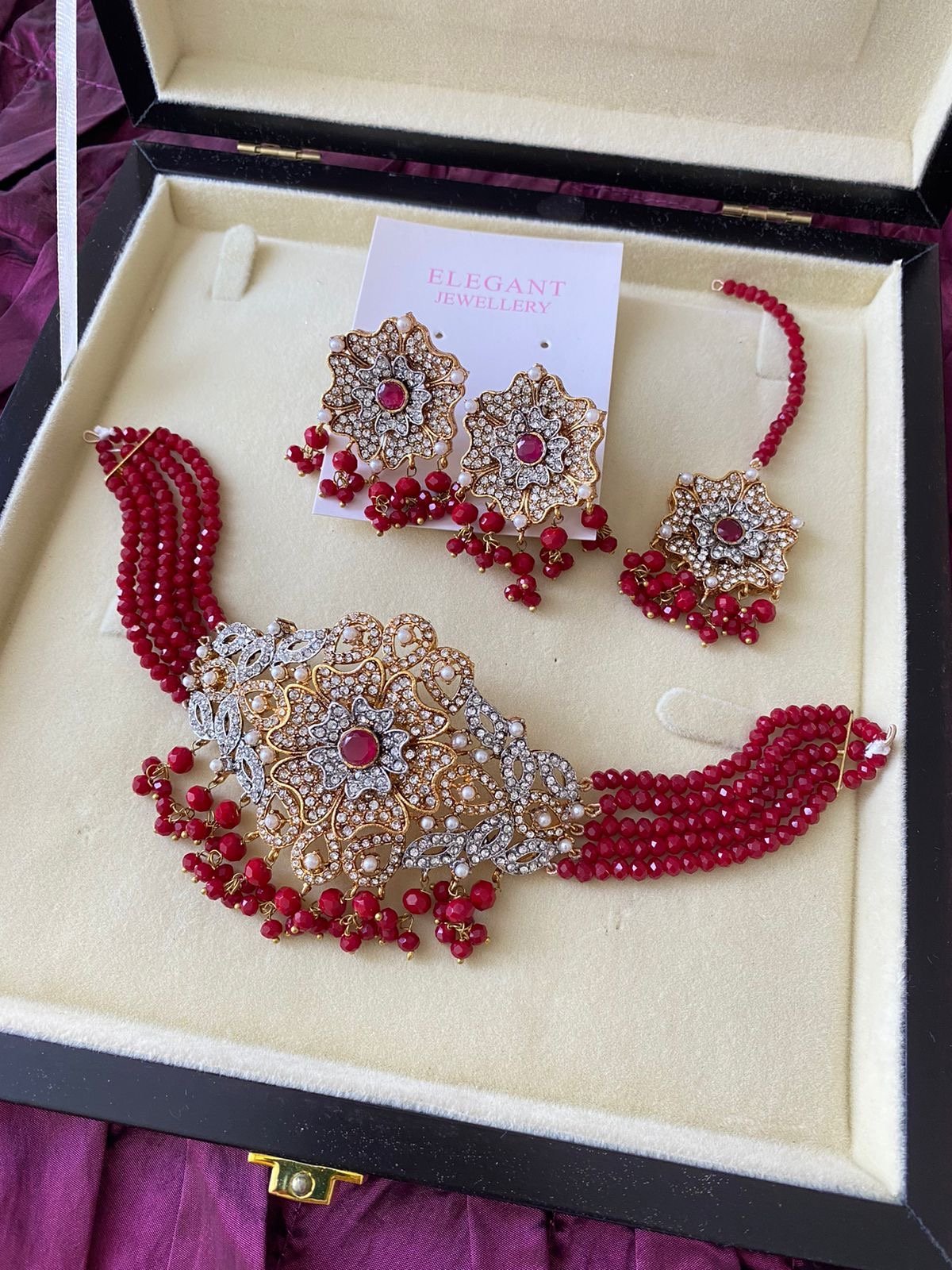Delish choker set