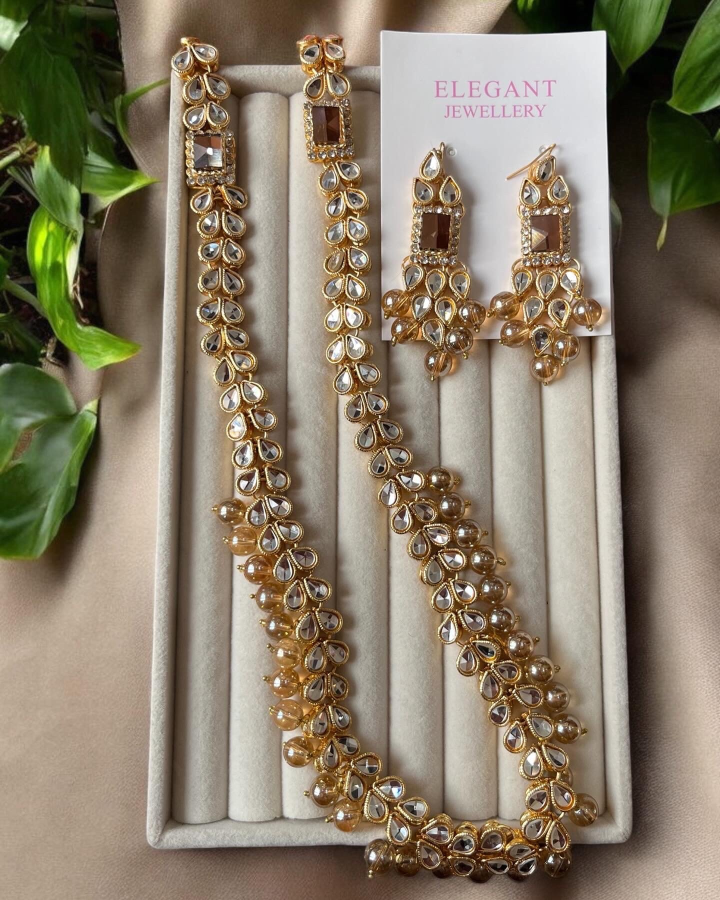 Noor bano mala set