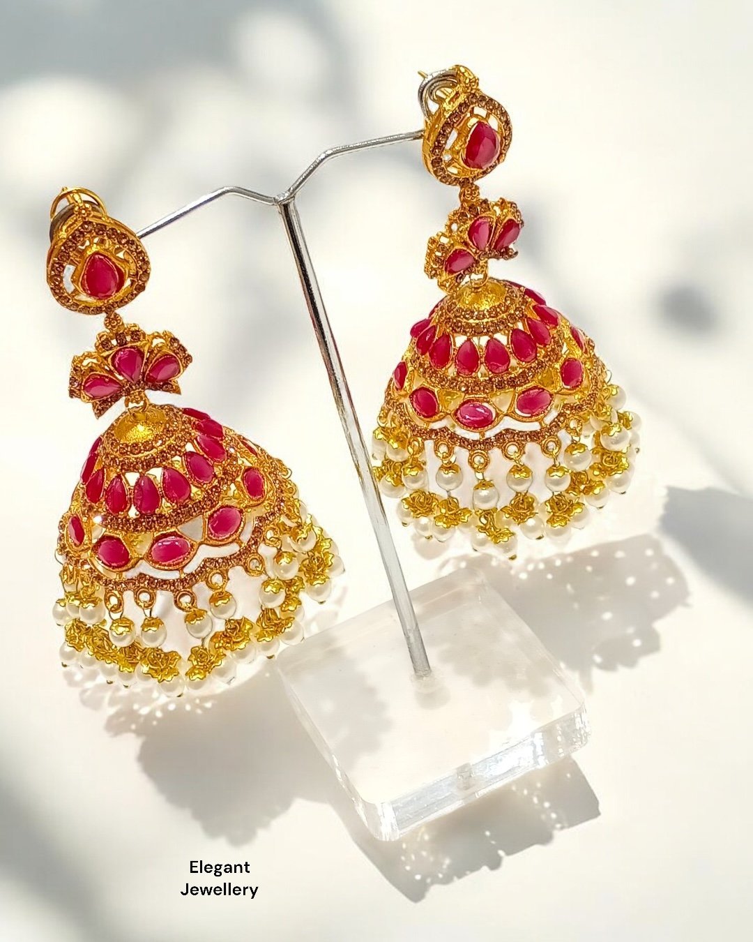 Naurattan Jhumki