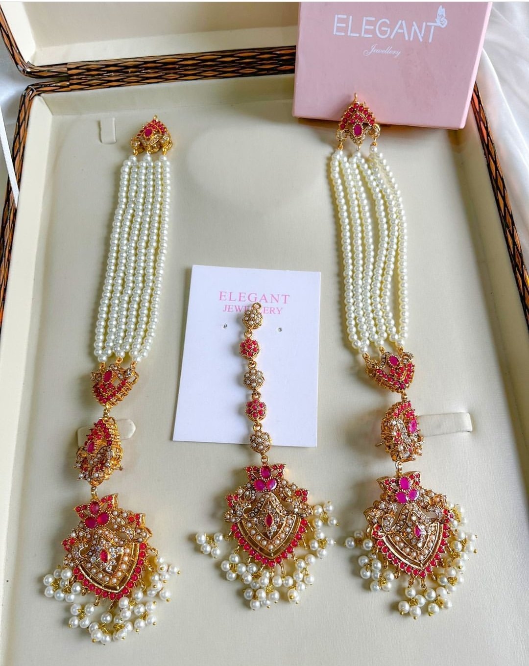 ANARKALI earring set