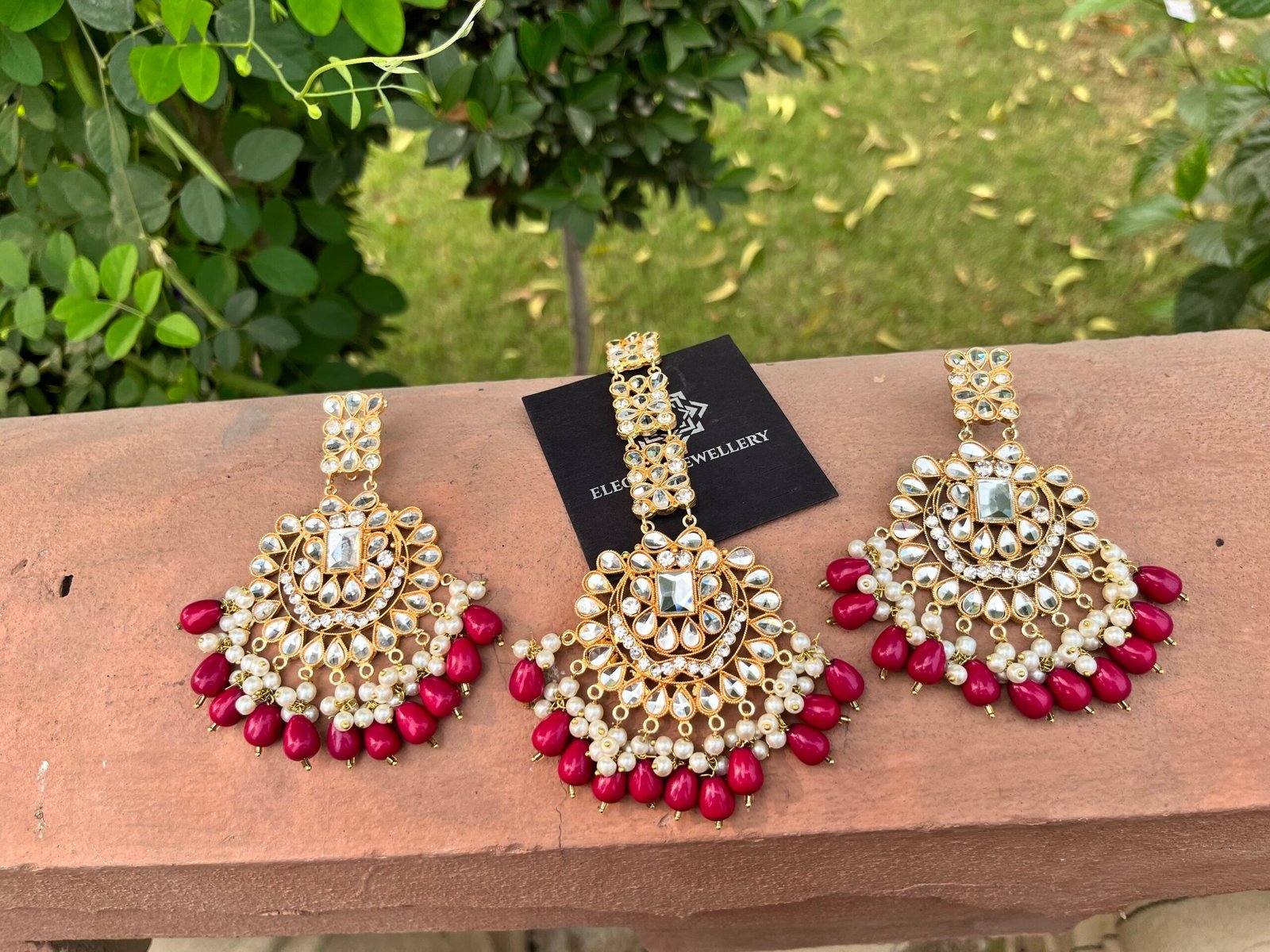 Neelum earring tikka