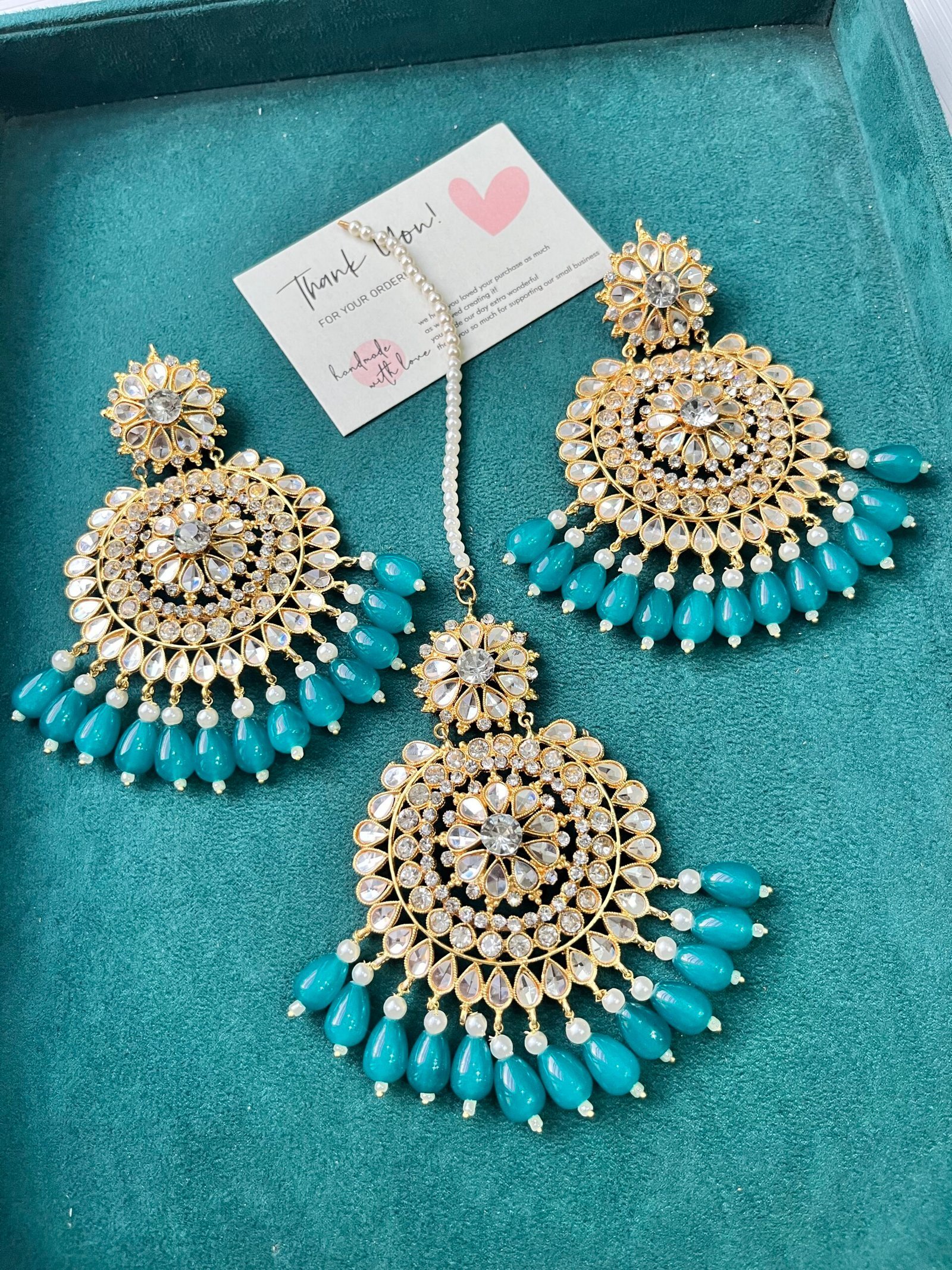Earring tikka