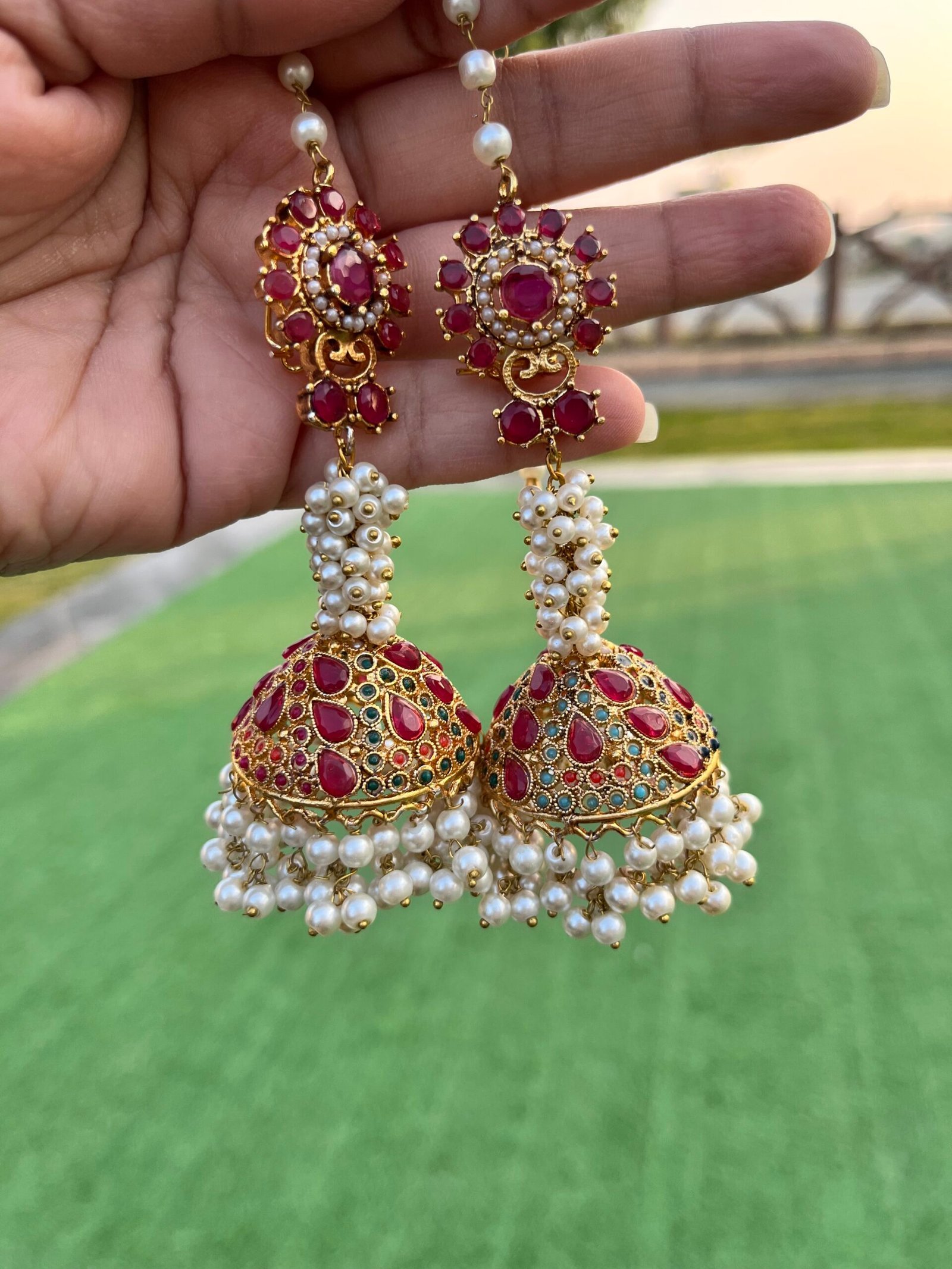 Nauraten earrings