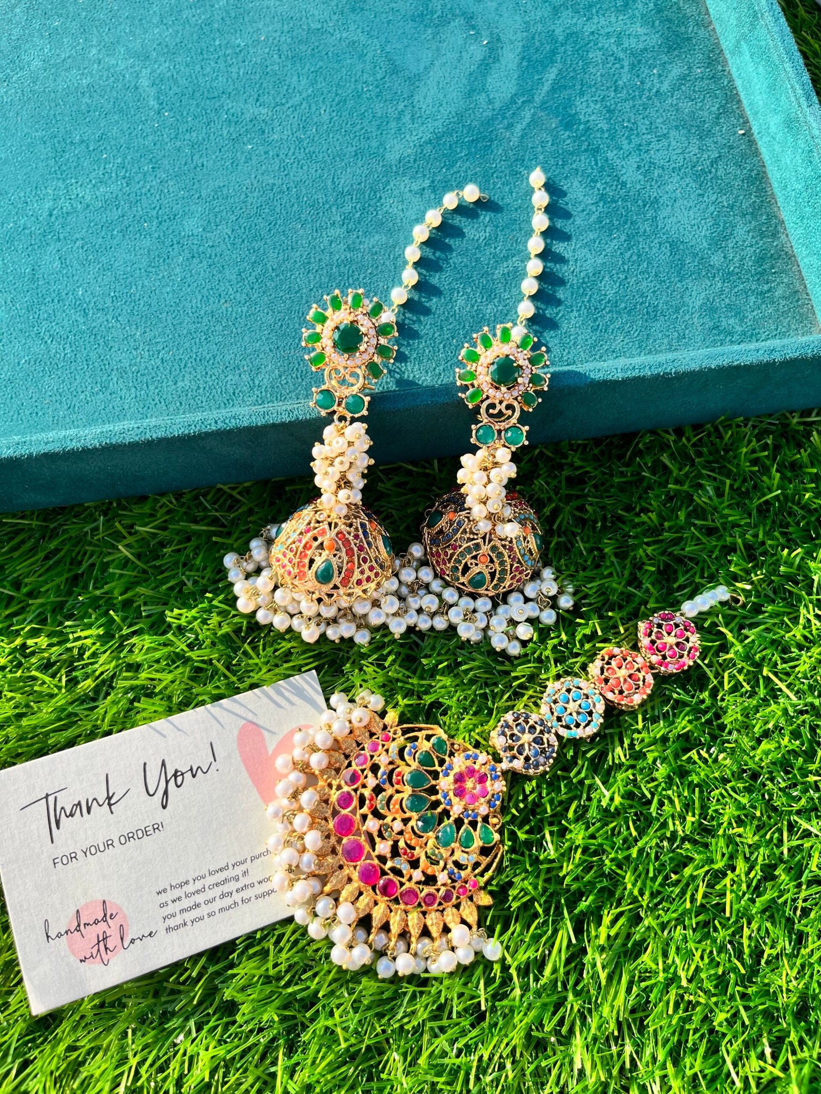Nauraten earring tikka