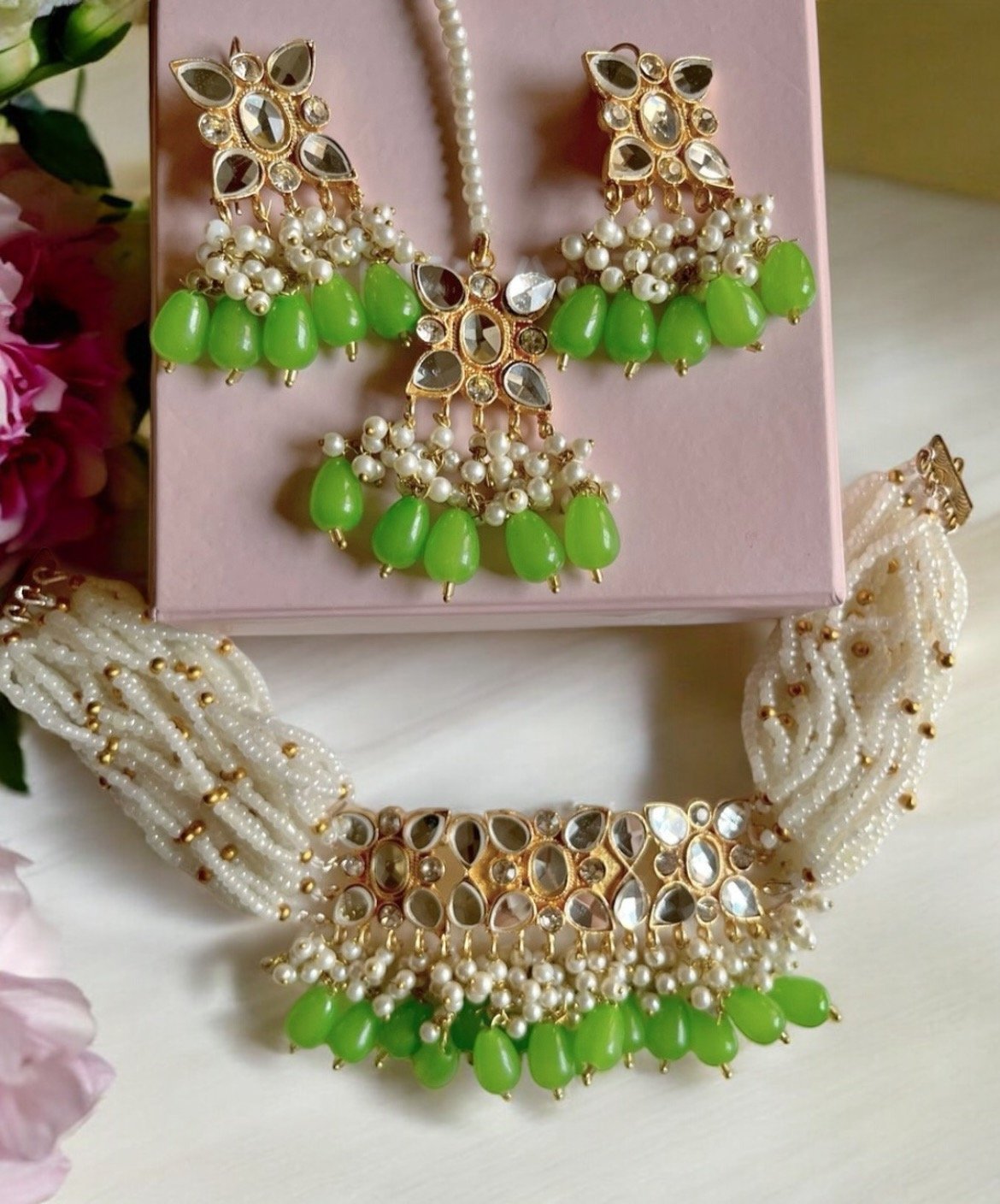 Minal choker 💚