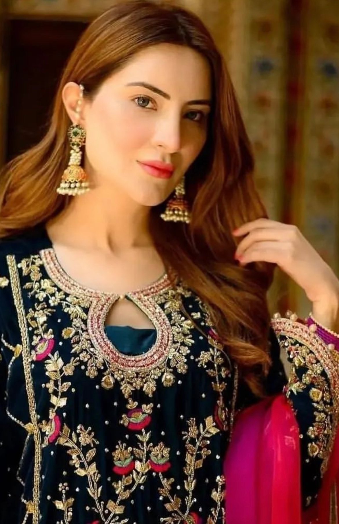 Nauraten earrings tikka
