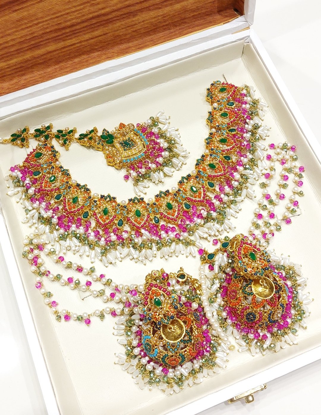 Wardah bridal set