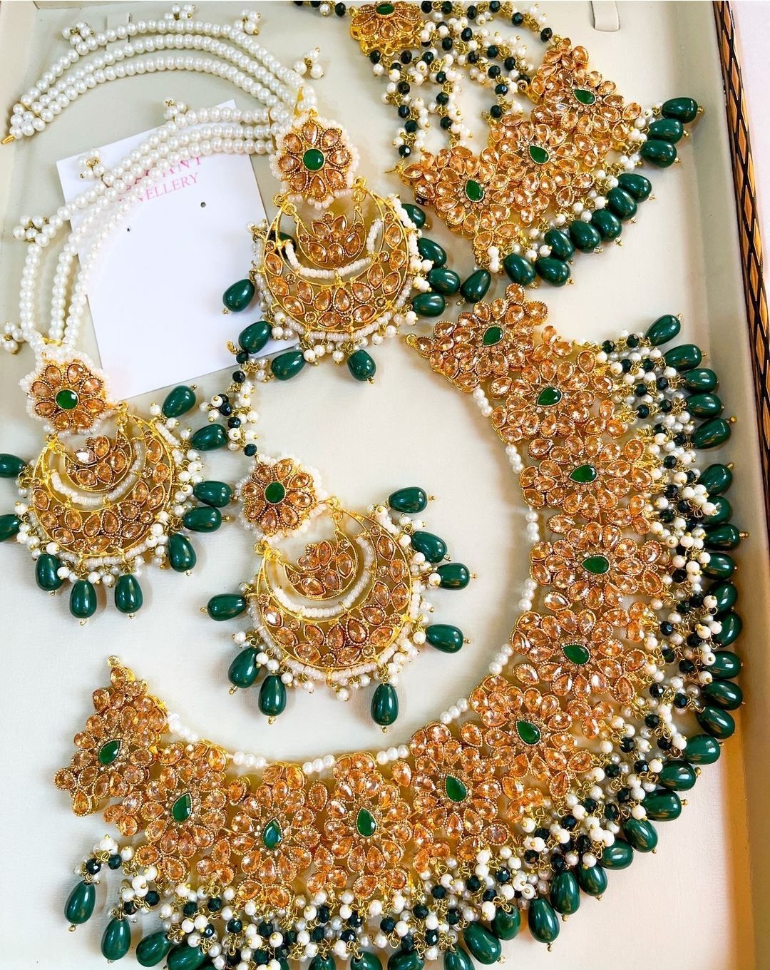 Nikhar bridal set