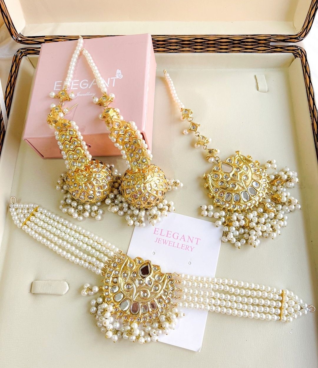 Divya nikkah look set