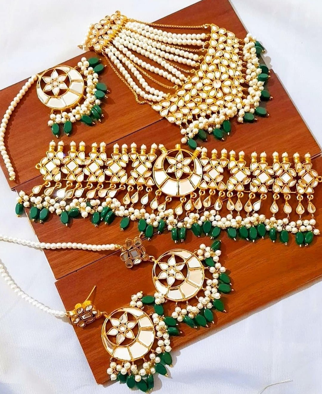 Chaand Sitara bridal set