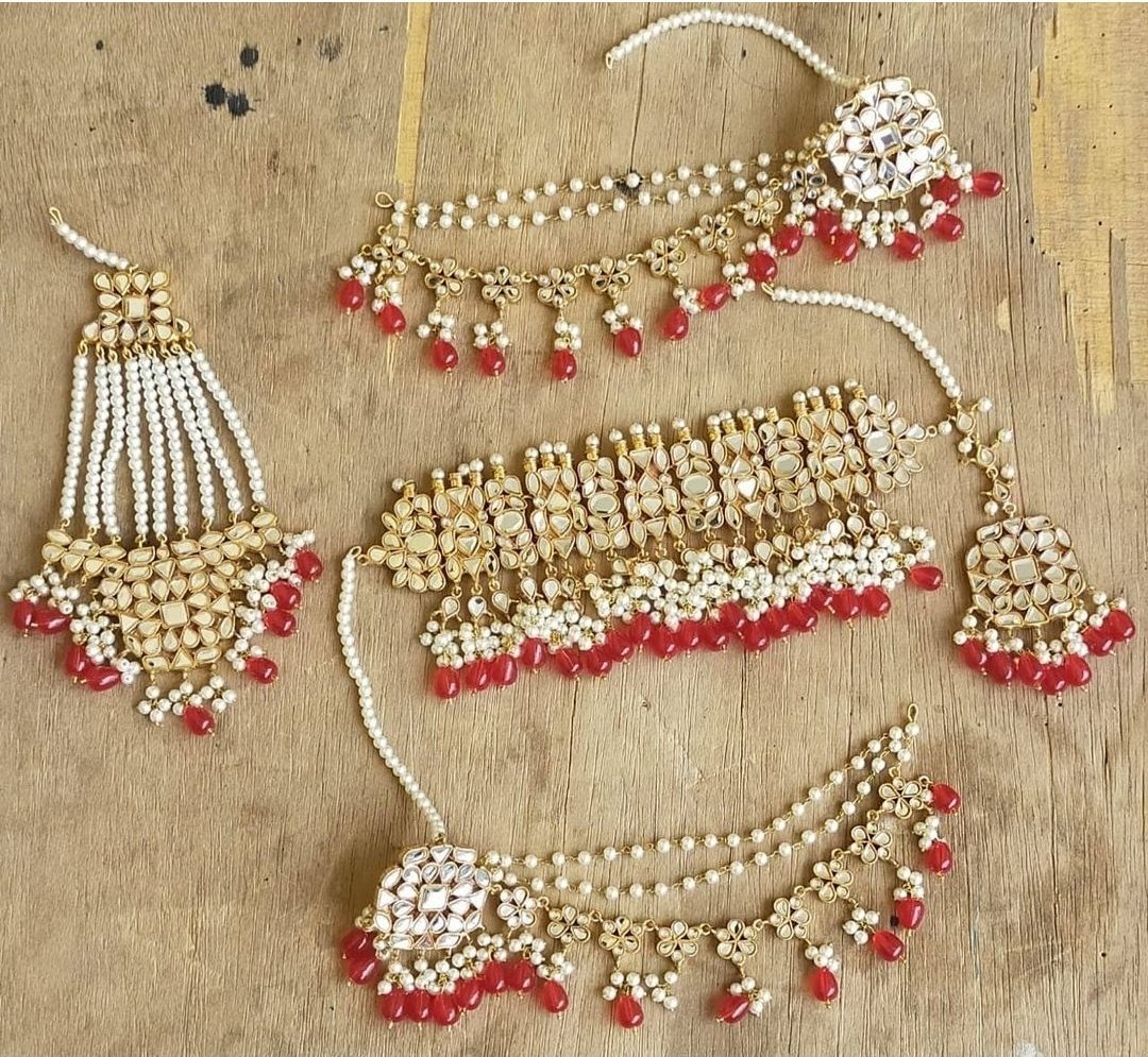 Gangu bridal set